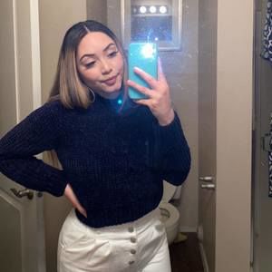 Meet your Posher, Hailey